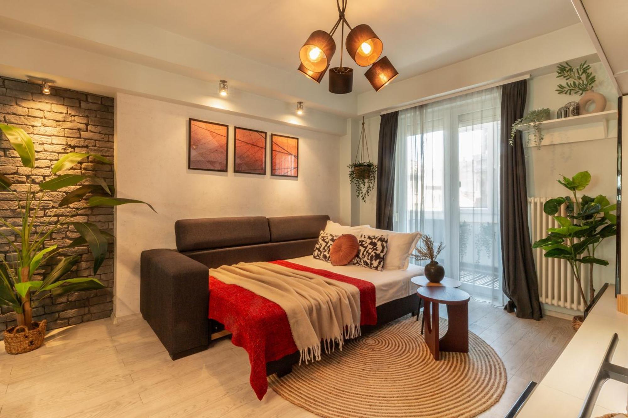 Modern 1Br Apt In The Old Town: The Perfect Choice Bukares Bagian luar foto